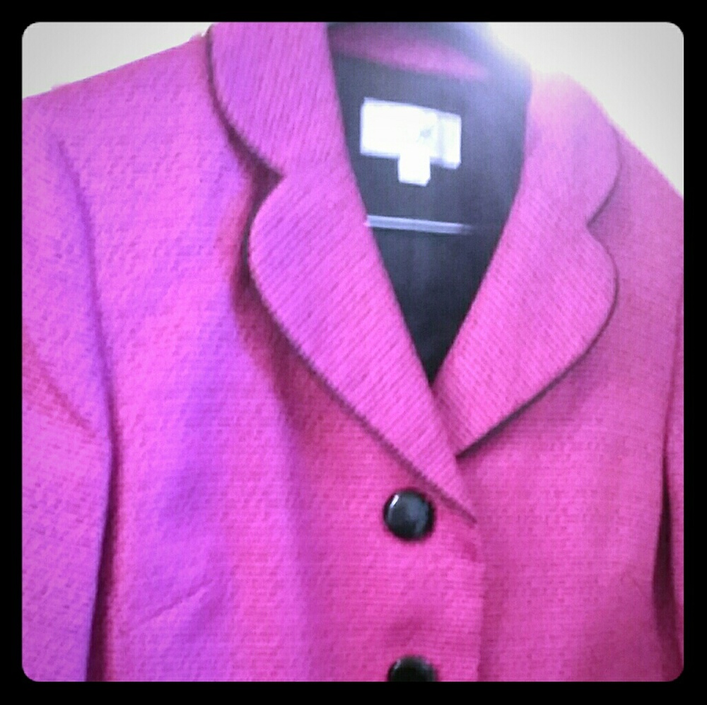 LeSuit size 14p black and pink suit